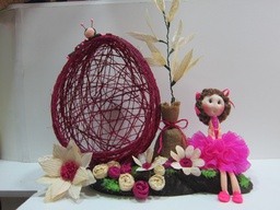 [PIV-1593] Arreglo con muñeca de fomix y rosa etera con chocolates 